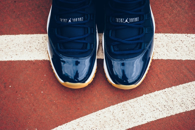 Air Jordan 11 Retro Low Midnight Navy/White-Gum Sneaker