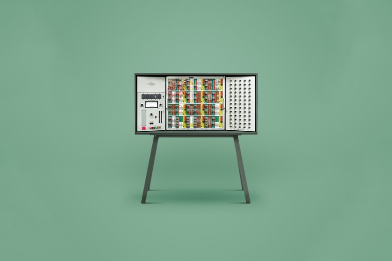 James Ball Photographs Early Computers