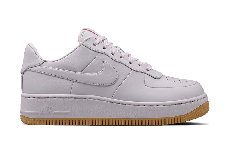Nike Air Force 1 Up Step