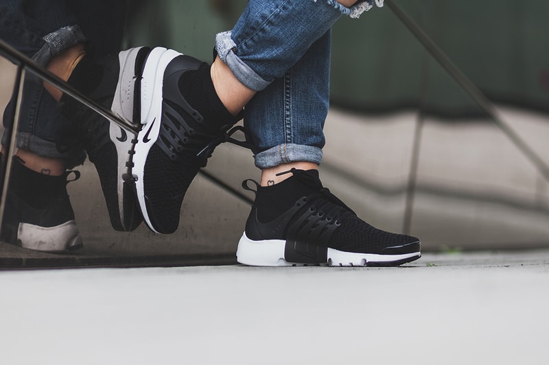 Nike Air Presto Ultra Flyknit In Blue and Black Sneaker