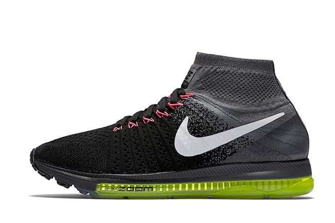 Nike Zoom All Out Flyknit in Black Volt
