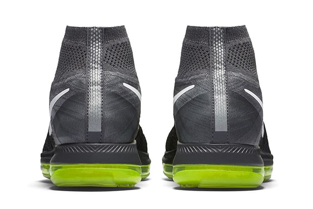 Nike Zoom All Out Flyknit in Black Volt