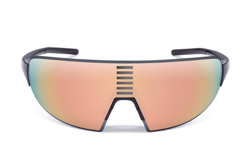 Rapha's Pro Team Flyweight Glasses Provide Eye Protection for High-Speed Descents