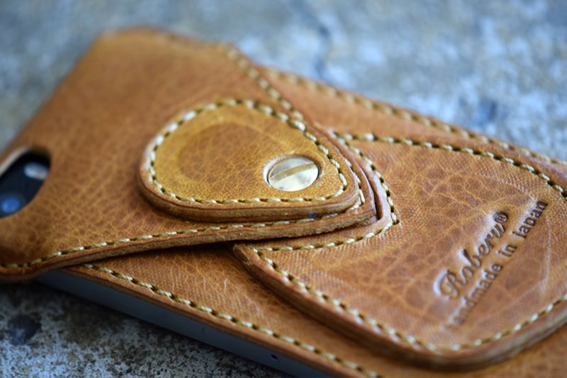 Roberu Leather Phone Case for iPhone SE