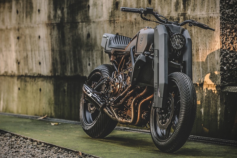 Rough Crafts Yamaha Onyx Blade MT 07 Customer Motor Bike