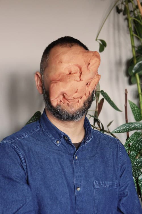 Tomba Lobos Creates Disturbing Play Doh Portraits