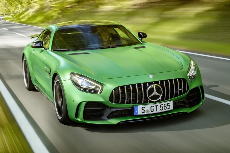 Green Mercedes-AMG GT R