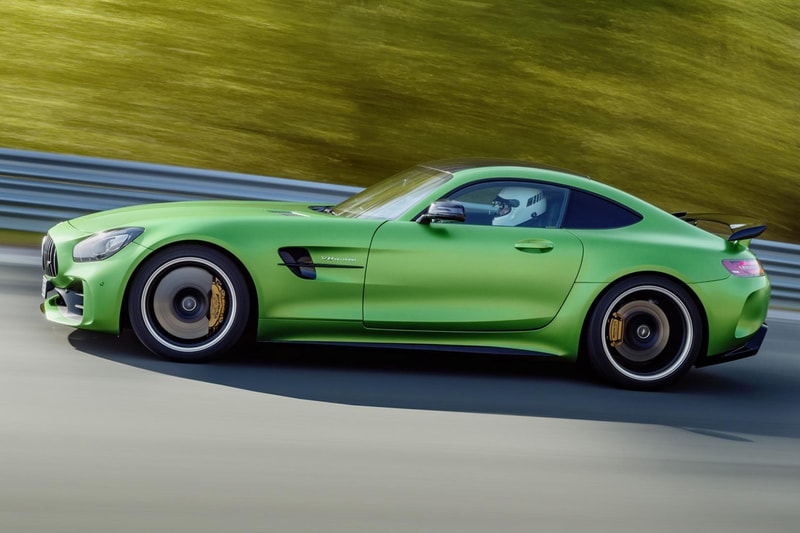 Green Mercedes-AMG GT R