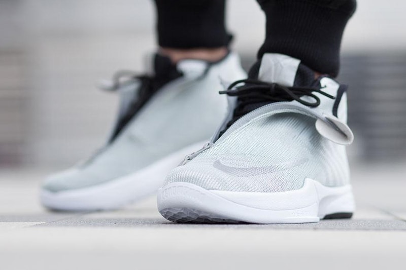 Nike Zoom Kobe Icon Metallic Silver