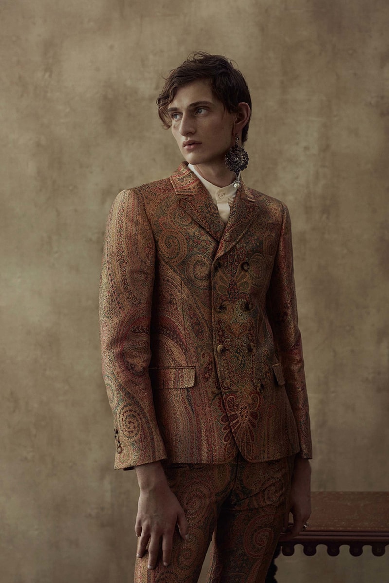 Alexander McQueen 2017 Spring Summer Collection