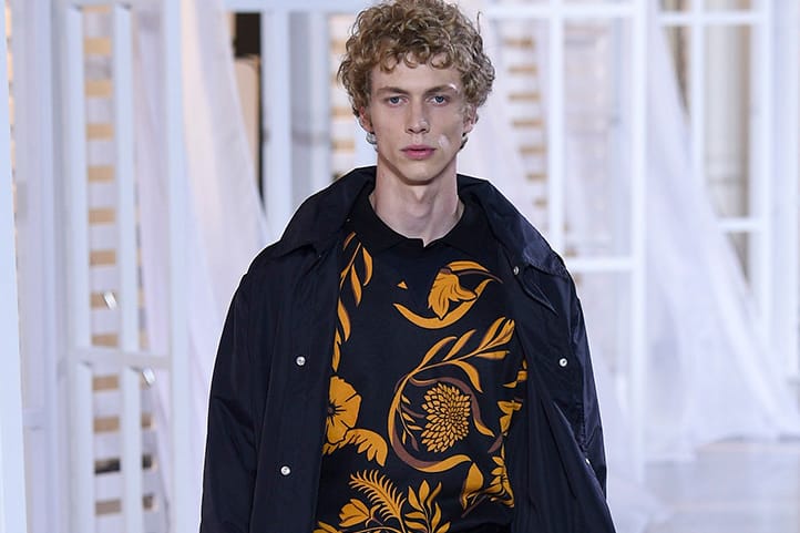 AMI Evokes Parisian Romance for Its 2017 Spring/Summer Collection