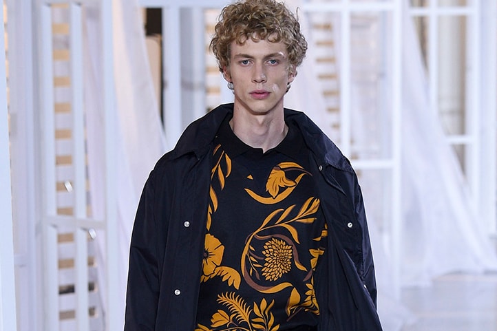 AMI Evokes Parisian Romance for Its 2017 Spring/Summer Collection