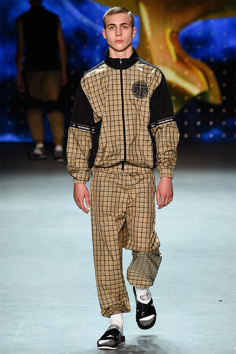 Astrid Andersen Spring/Summer 2017 Collection Runway