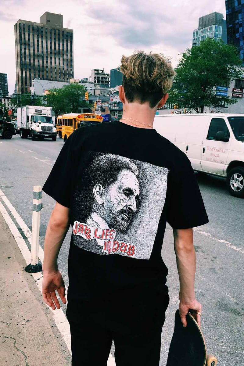 supreme barrington levy tee