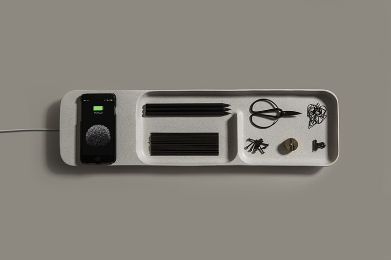 Charge Devices With This Wireless Ceramic Tray