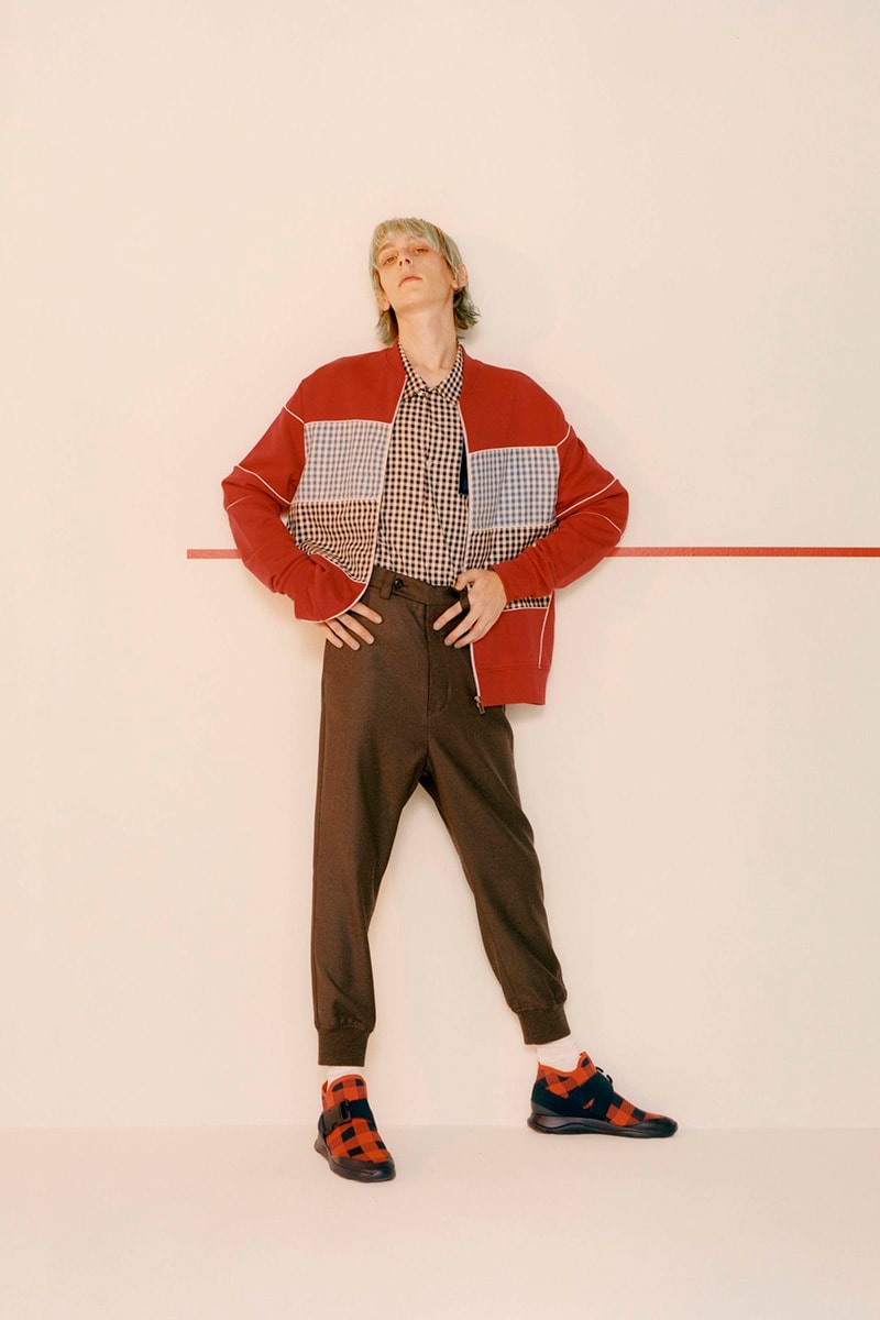 British Gentleman Vibes in Christopher Kane's 2016 Spring/Summer Collection