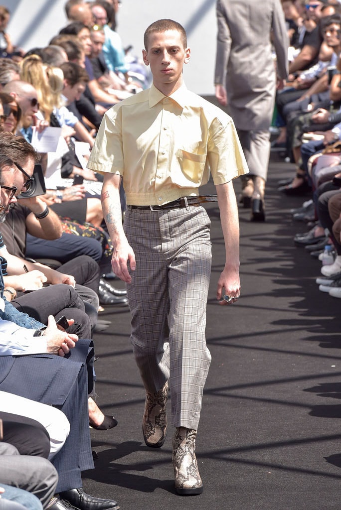 Demna Gvasalia's Balenciaga 2017 Spring/Summer Collection
