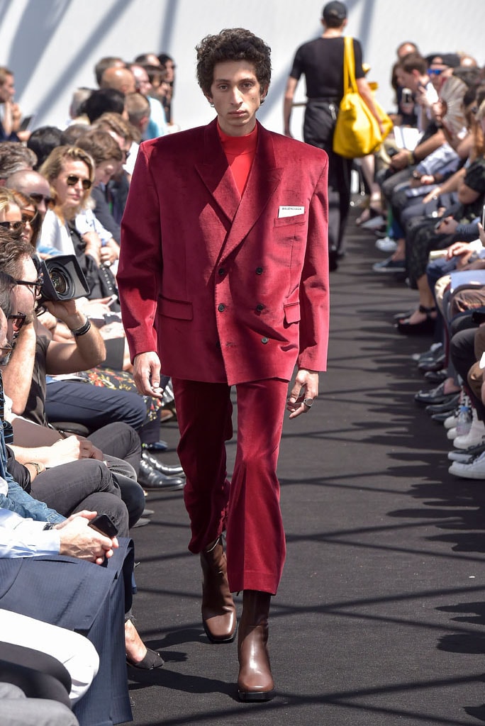 Demna Gvasalia's Balenciaga 2017 Spring/Summer Collection