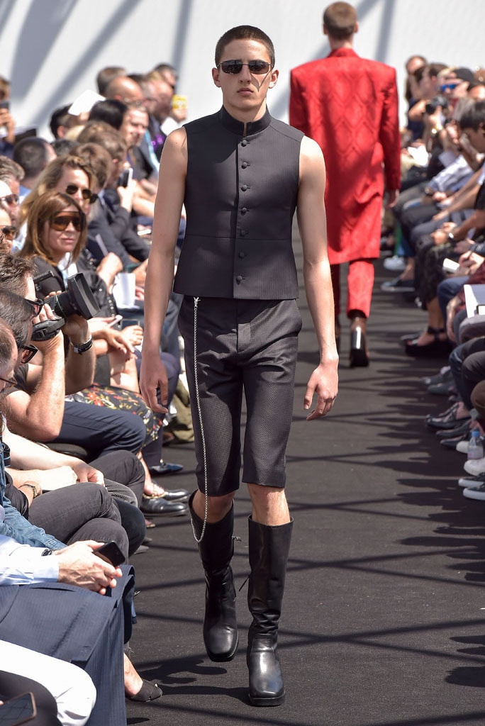 Demna Gvasalia's Balenciaga 2017 Spring/Summer Collection