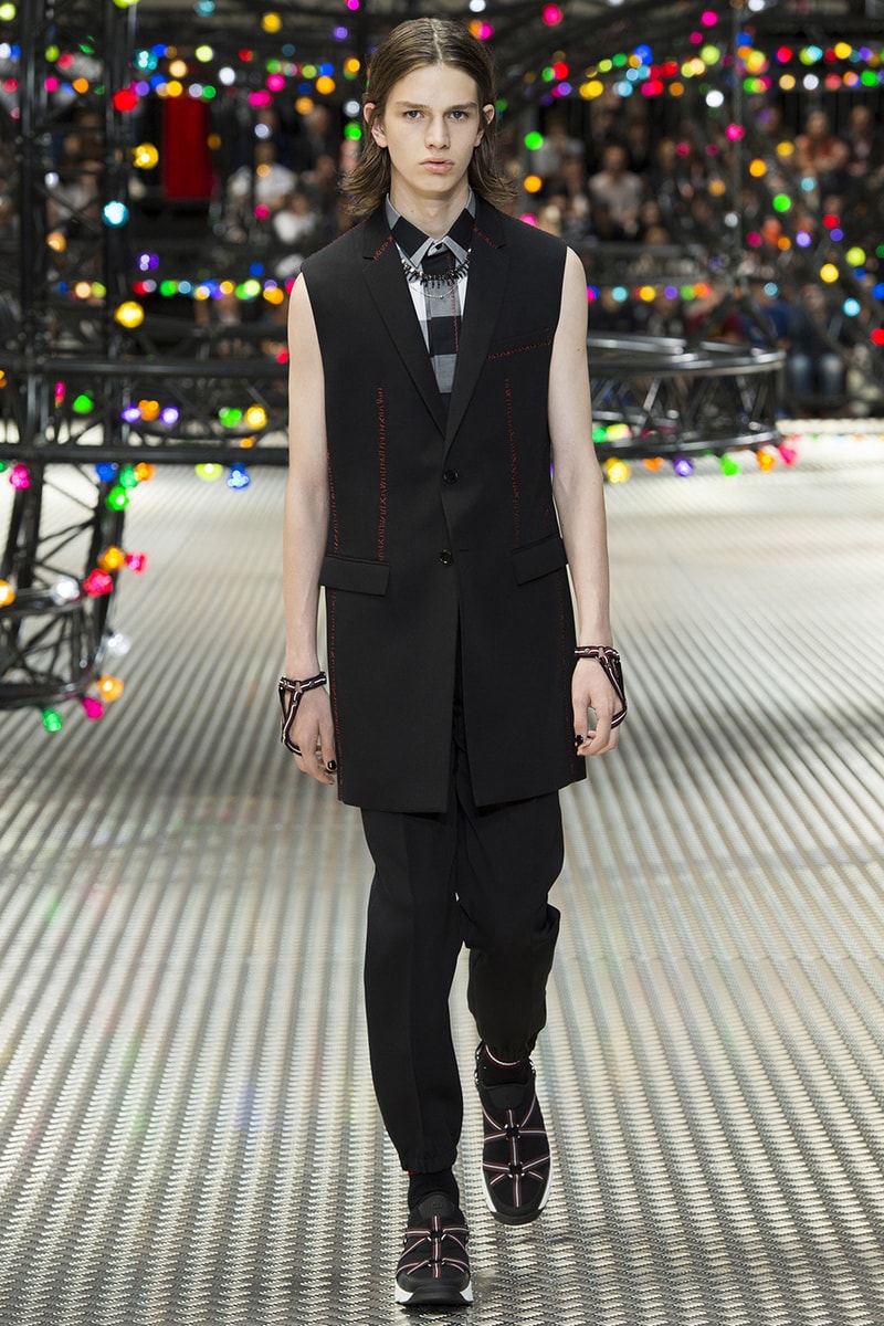 Dior Homme Kris Van Assche 2017 Spring Summer Menswear Collection