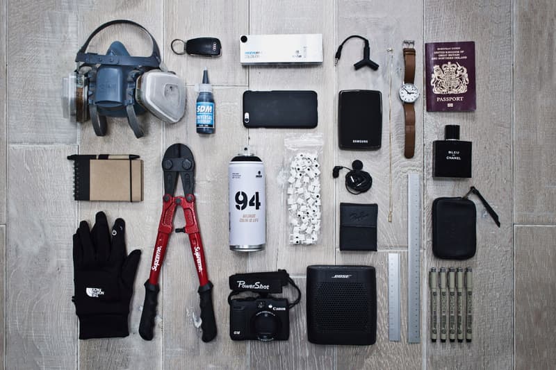 Essentials Towns Graffiti Artist