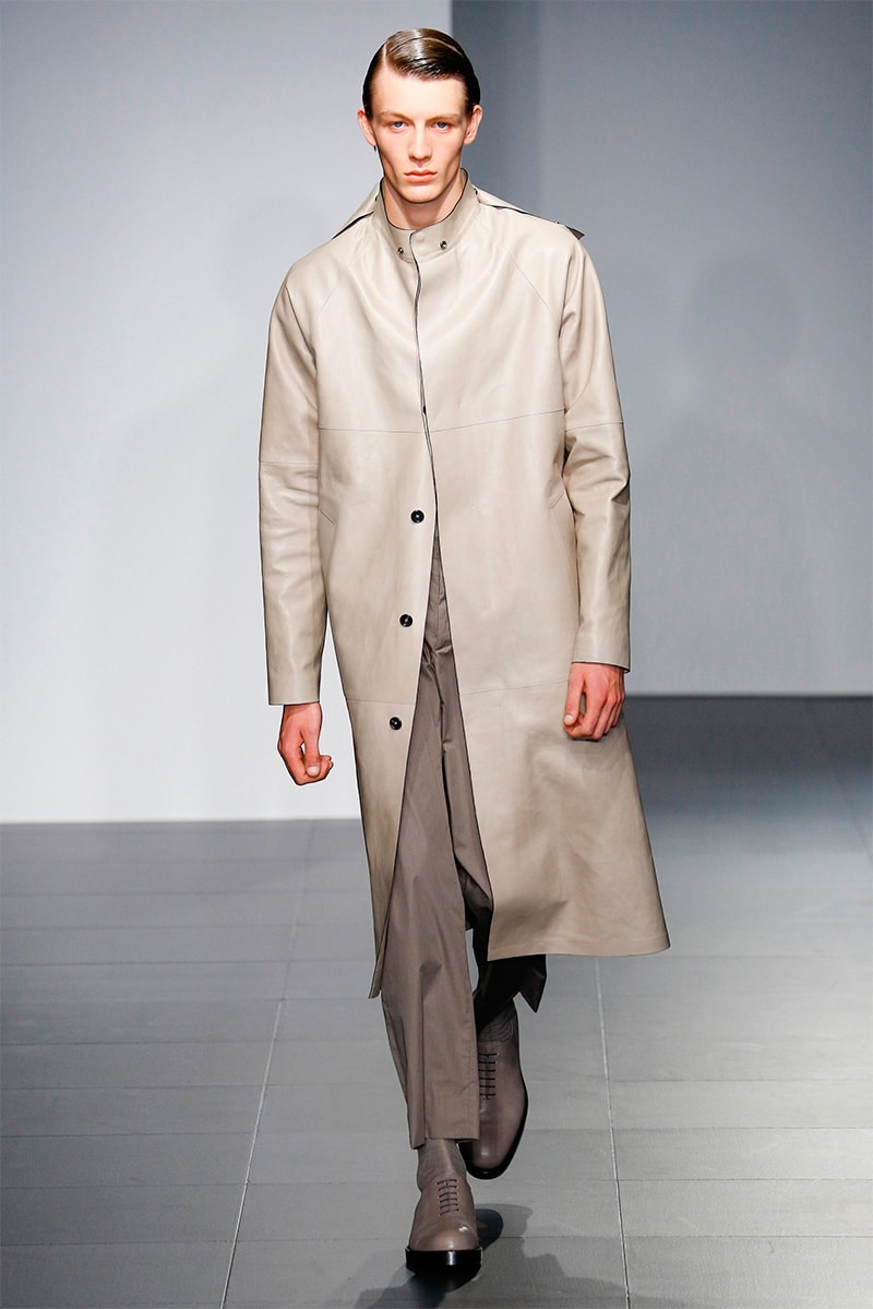 Jil Sander Unveils Men's 2017 Spring Collection