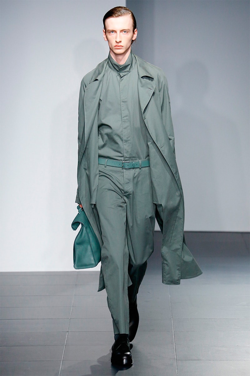 Jil Sander Unveils Men's 2017 Spring Collection