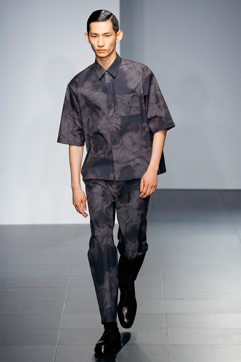 Jil Sander Unveils Men's 2017 Spring Collection