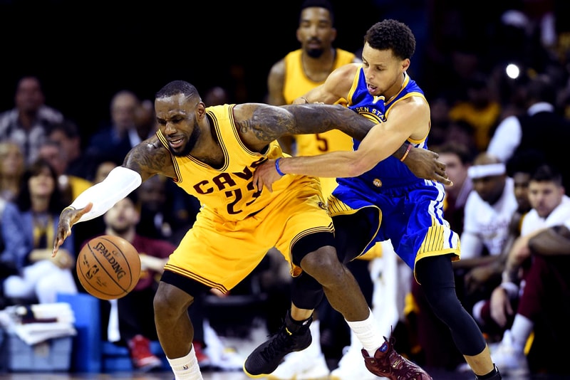 LeBron James Leads Stephen Curry in Sneaker Sales
