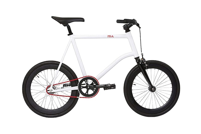Cycle Around Town With the Stylish Martone Mia Bike