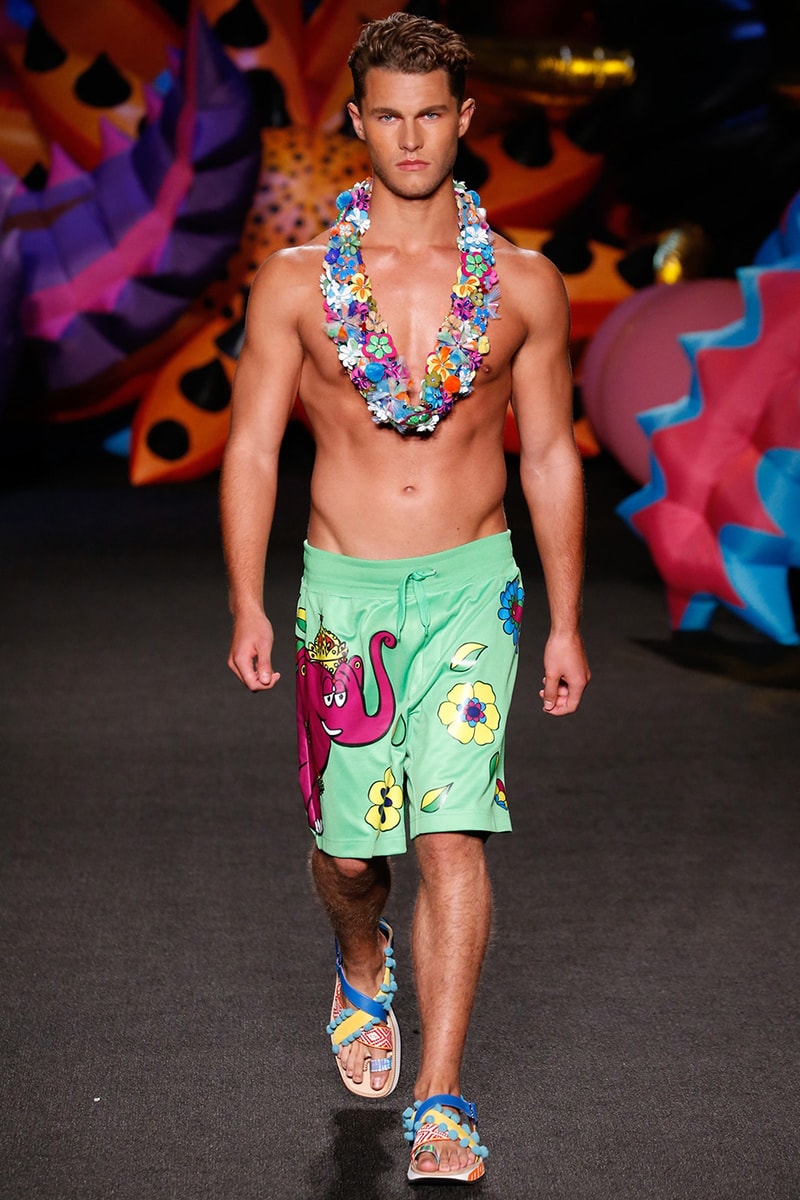 Moschino Jeremy Scott 2017 Spring/Summer Collection