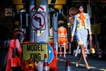 Moschino Will Stream Its 2017 Spring/Summer Show in Virtual Reality
