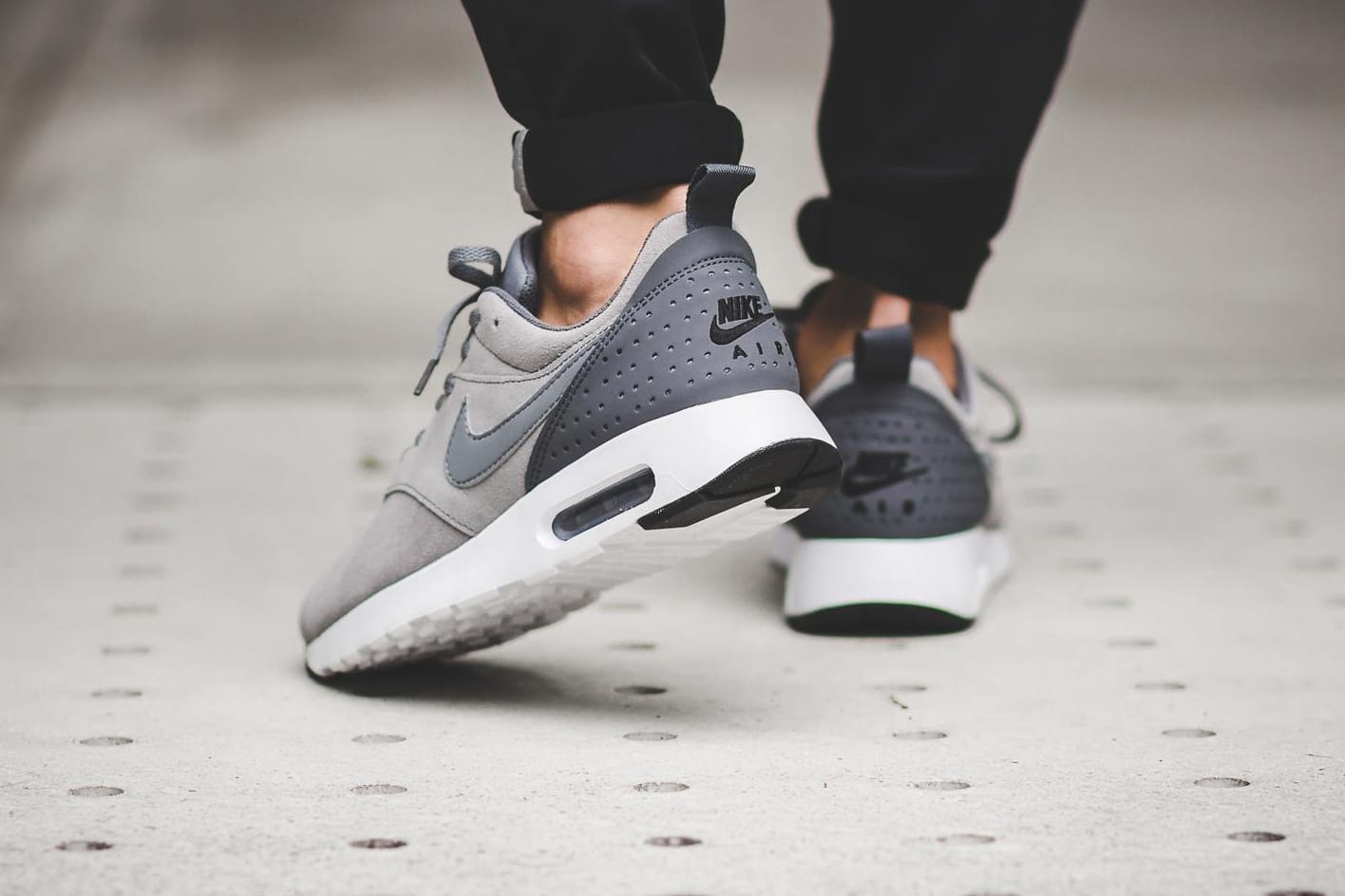 Nike Air Max Tavas Cool Grey with Suede 