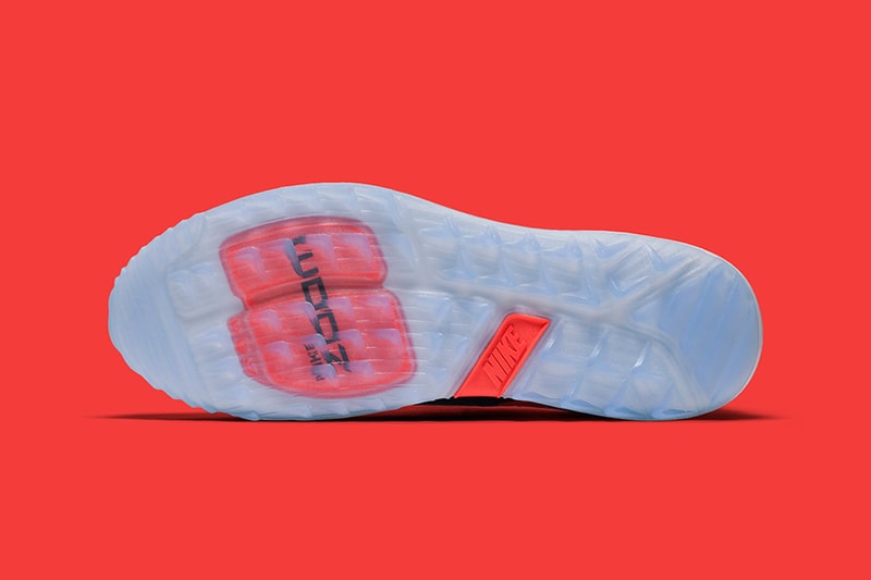 Nike Air Zoom 90 IT in Classic Infrared