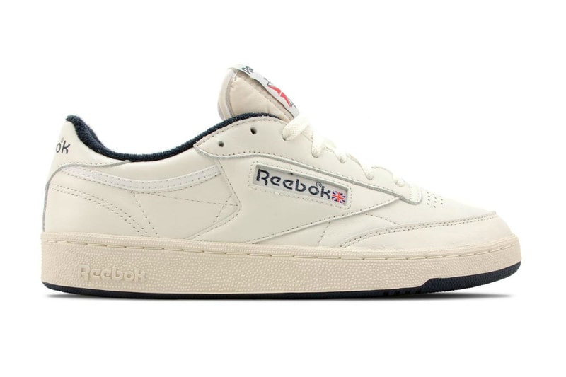 Reebok Club C 85 Vintage Chalk/Paper White/Collegiate Navy Sneaker
