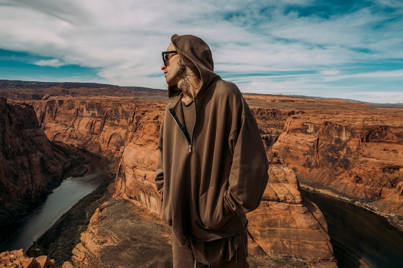 Represent 2016 Fall Winter DUST Lookbook