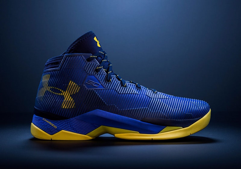 Under Armour Steph Curry 2.5 Dub Nation Sneaker