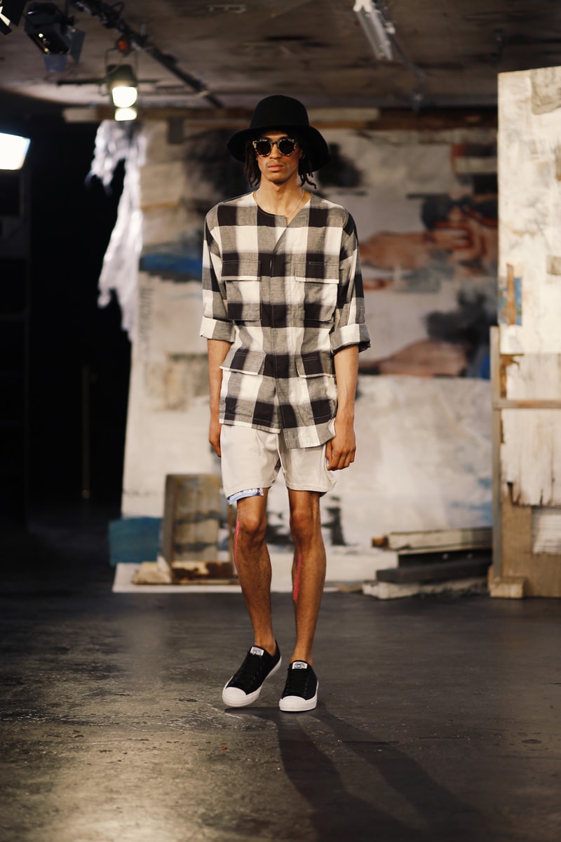Tourne de Transmission 2017 Spring/Summer Collection