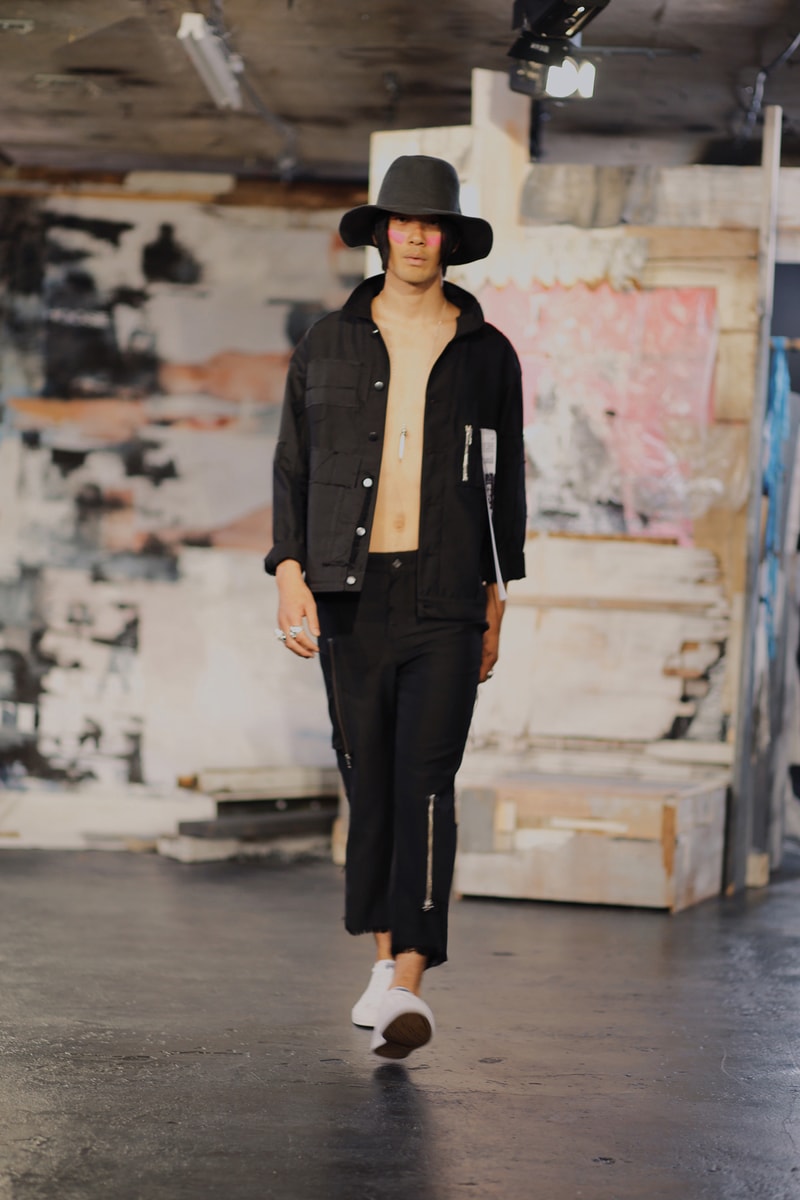 Tourne de Transmission 2017 Spring/Summer Collection