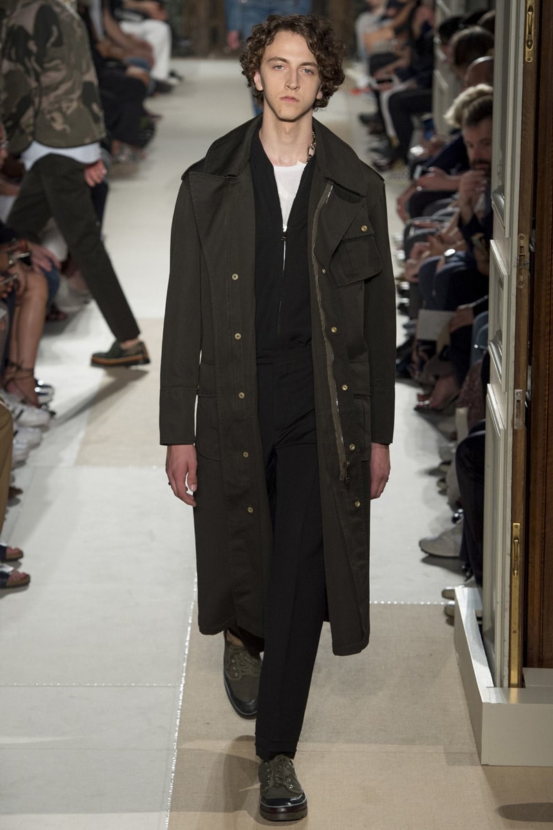 Valentino 2017 Spring/Summer Menswear Collection