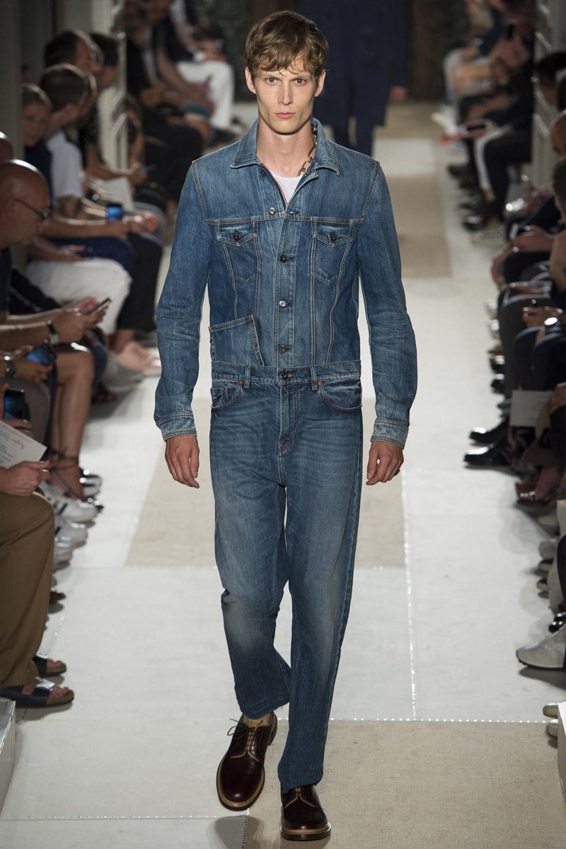Valentino 2017 Spring/Summer Menswear Collection