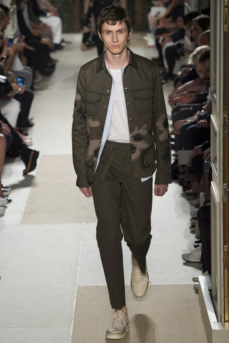 Valentino 2017 Spring/Summer Menswear Collection