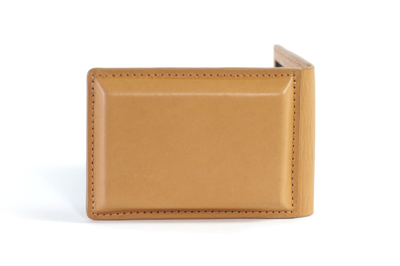 The Razor-Thin Venque 3D Slim Wallet Still Has Room for Your Coins
