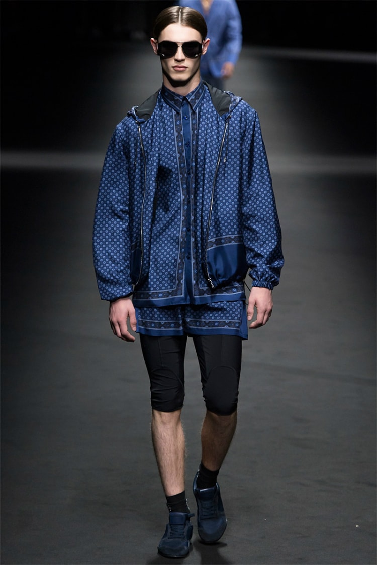Versace Spring 2017 Menswear Collection