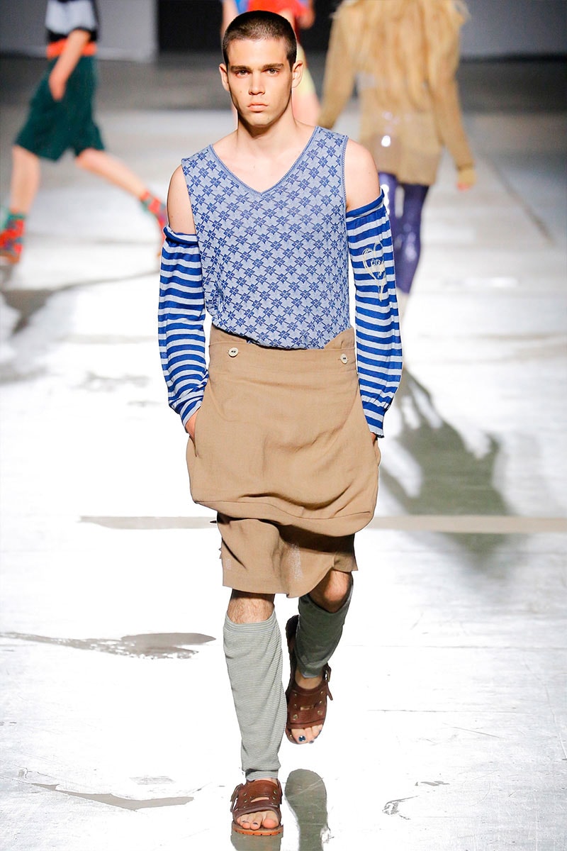 Vivienne Westwood Spring Summer 2017 Addresses Julian Assange
