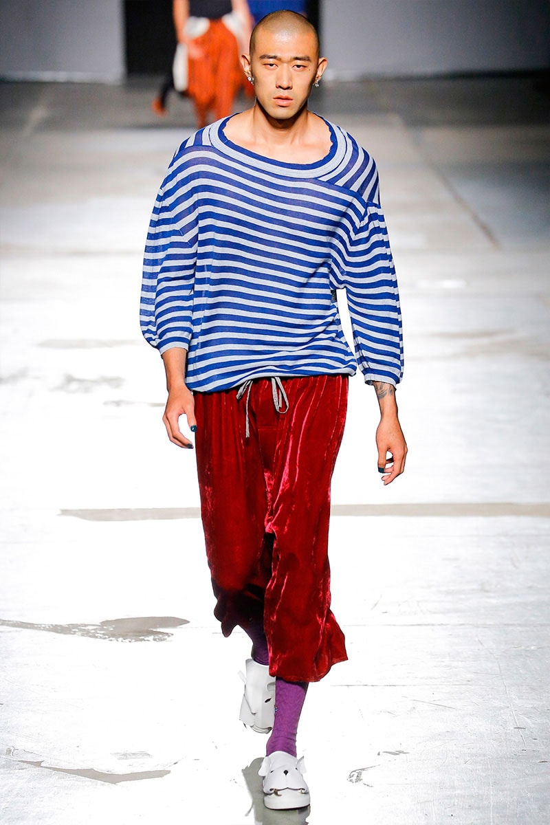 Vivienne Westwood Spring Summer 2017 Addresses Julian Assange