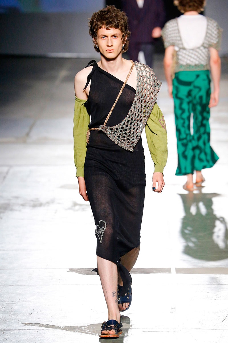 Vivienne Westwood Spring Summer 2017 Addresses Julian Assange