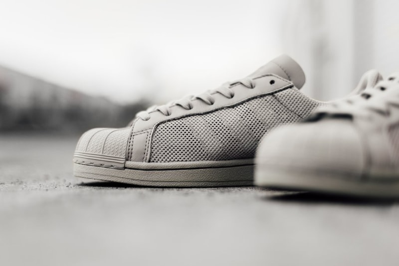 adidas Superstar 'Triple' Clear Granite