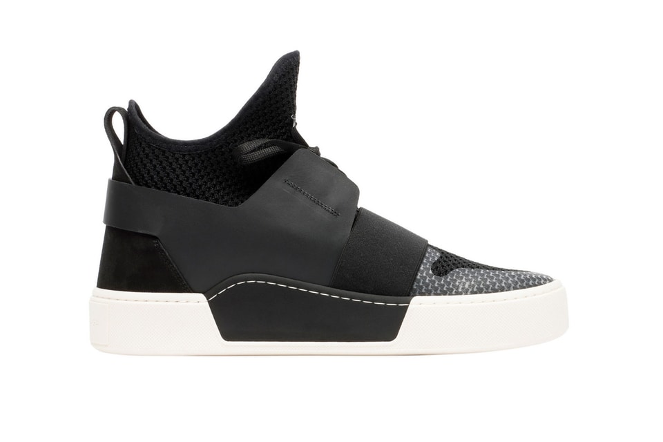 Abnormaal Technologie Canberra Balenciaga Elastic High Trainer Sneaker in Black and White | Hypebeast