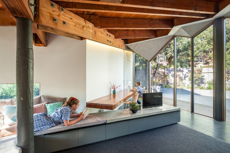 The Chamfer House by Mihaly Slocombe Architect